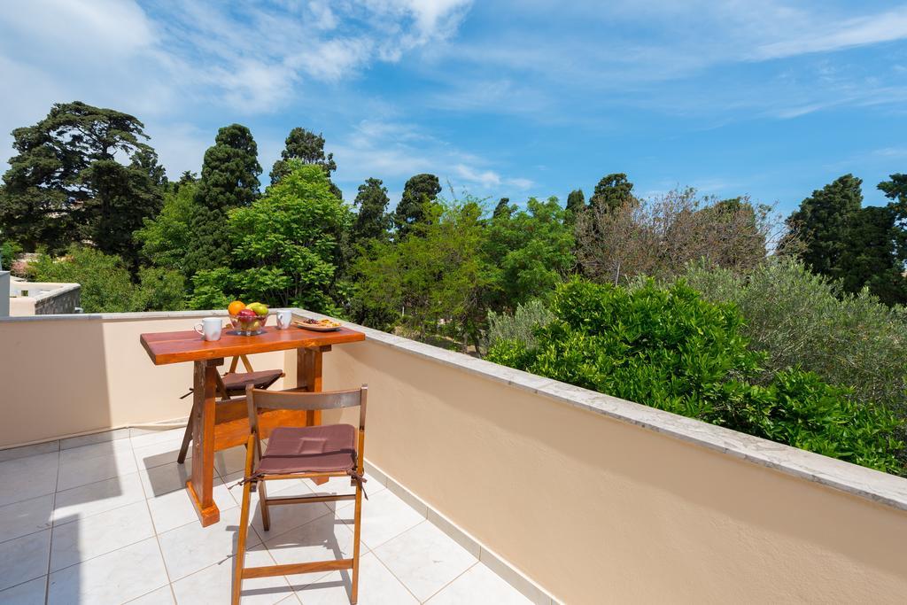 The Old Town Neighbourhood Apartment Rhodes City ภายนอก รูปภาพ